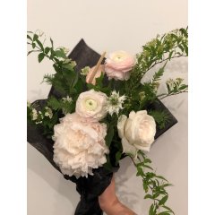 Fete Flowers X JLNY - Small Bouquet